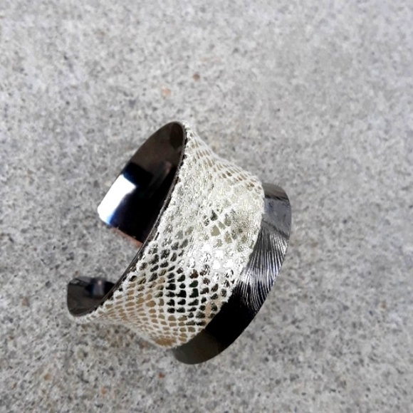 Cuff Bracelet/ Metallic Exotic Print Faux Suede Detail/Statement Bracelet/ Boho - Picture 11 of 15